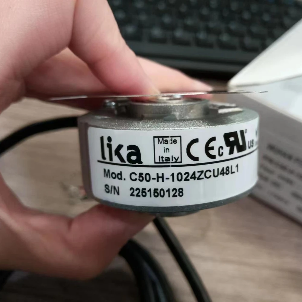 C50-H-1024ZCU48L1 Rotary Encoder Optical Encoder Hollow Shaft