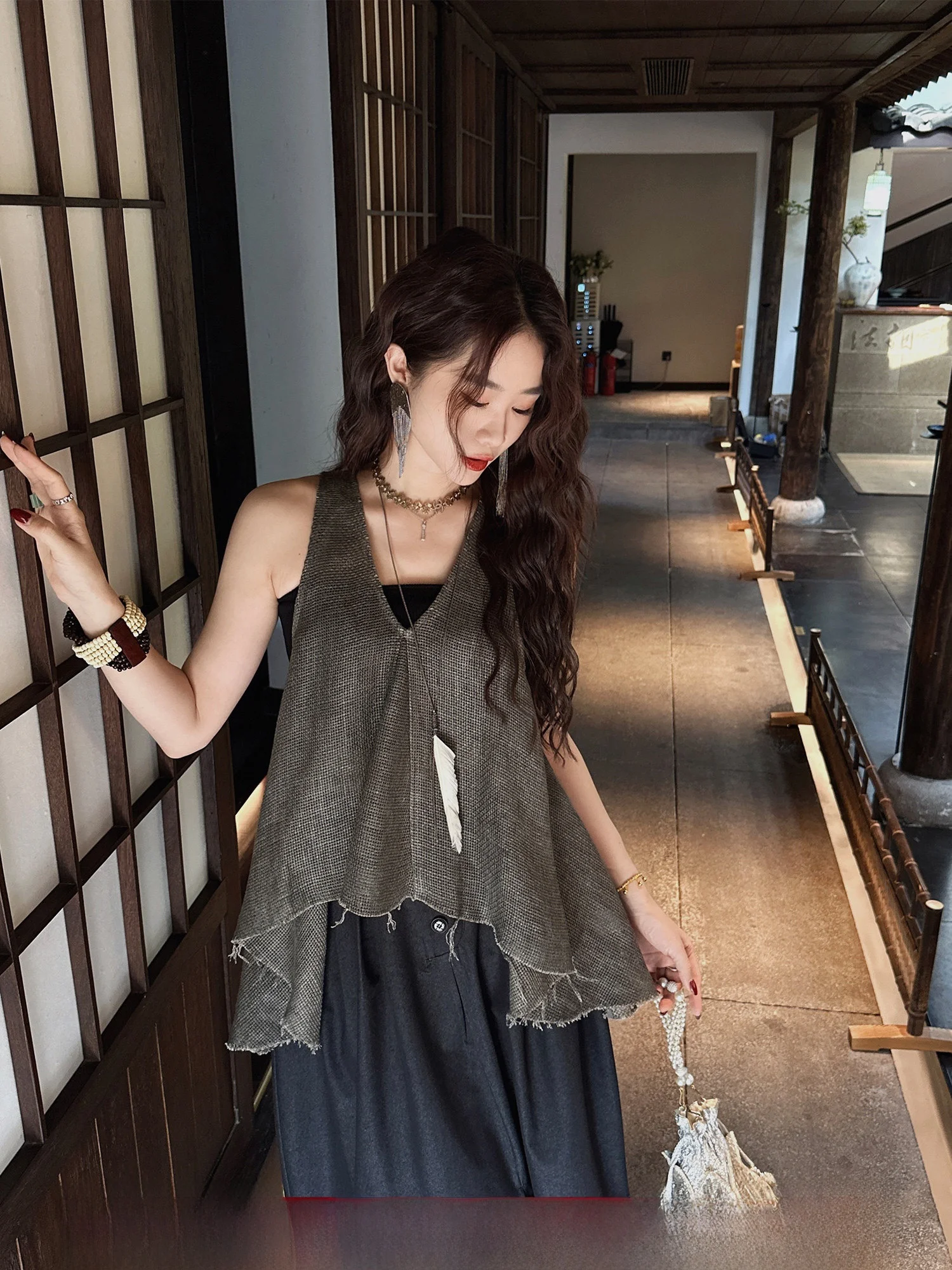 

New Chinese Sle Women's Vest Summer Outdoor Wear Twisted Loom Linen Irregular Fringe Tee Ji Bla Flower Qing ang 2025 ...