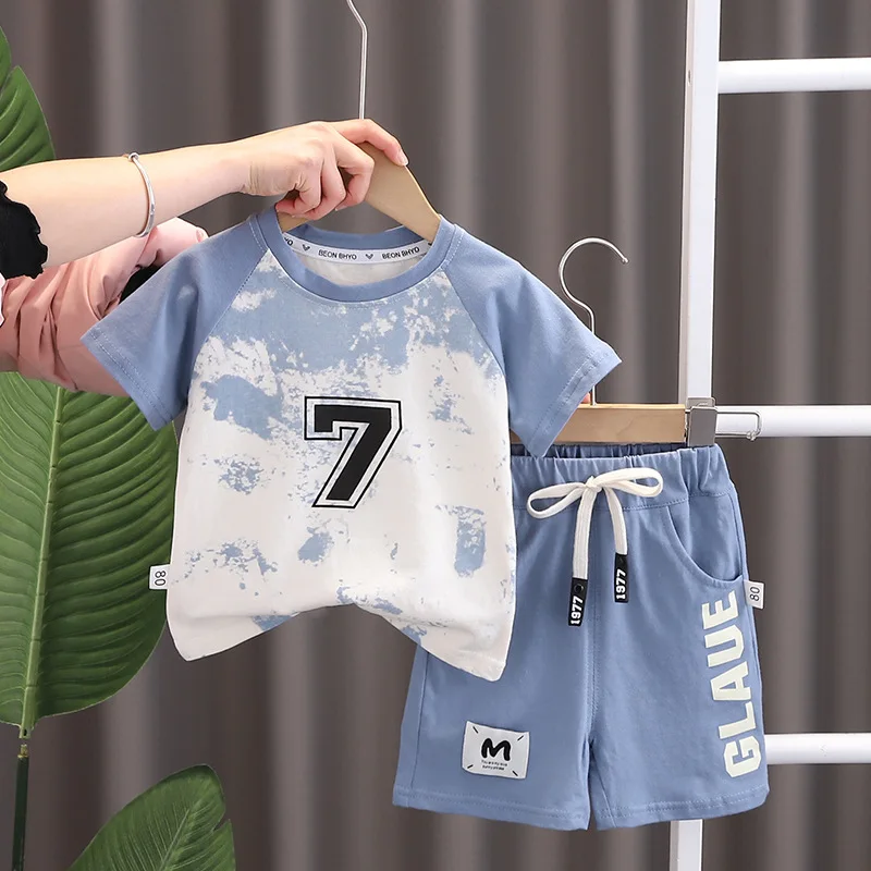 

2024 Designer Baby Boy 18 Months Old Summer Clothes for Kids Halo Dyed Digits Short Sleeve T-shirts and Shorts Boys Outfits Set