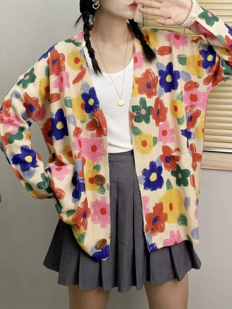 Zimowe damskie luksusowe swetry 2023. Moda damska Plus Size Printed Cardigans Ladies Loose Warm Leisure Floral V Neck Clothing