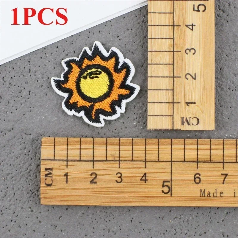 Cute Space Rabbit Embroidery Cloth Sticker Clothes Decorative Patch Sticker Spaceship Little Rabbit Computer Ironing Zhang Zai