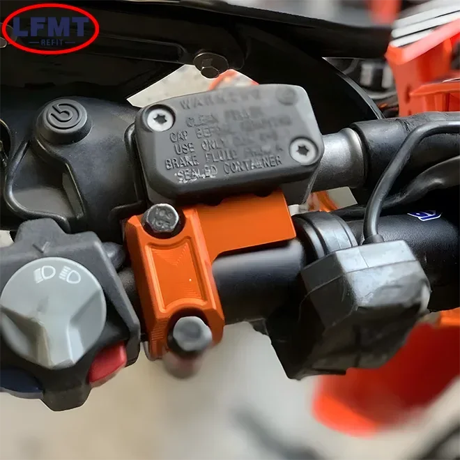 For Husqvarna FC FE FX TC TE TX 250 350 KTM SX SXF XCW XC XCF EXC EXCF Sherco SE SEF R SER SEFR Master Cylinder Protectors Cover