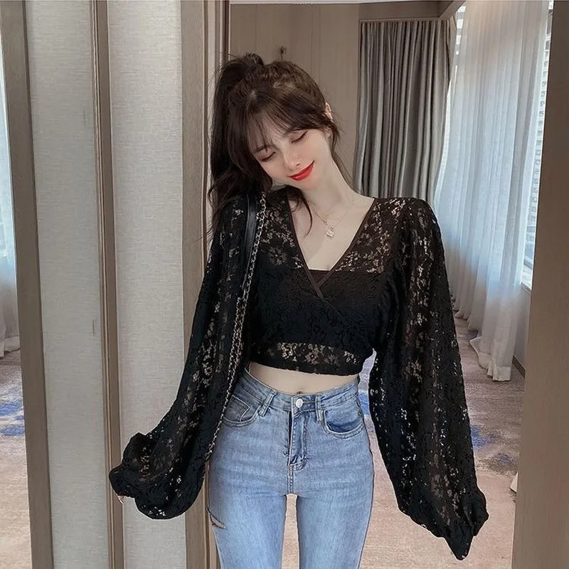 Women\'s Lace Long Sleeve T-shirt Cropped Top Y2k Sexy Back Cutout Bandage Nightclub Backless Top Cheap Wholesale Fashion New