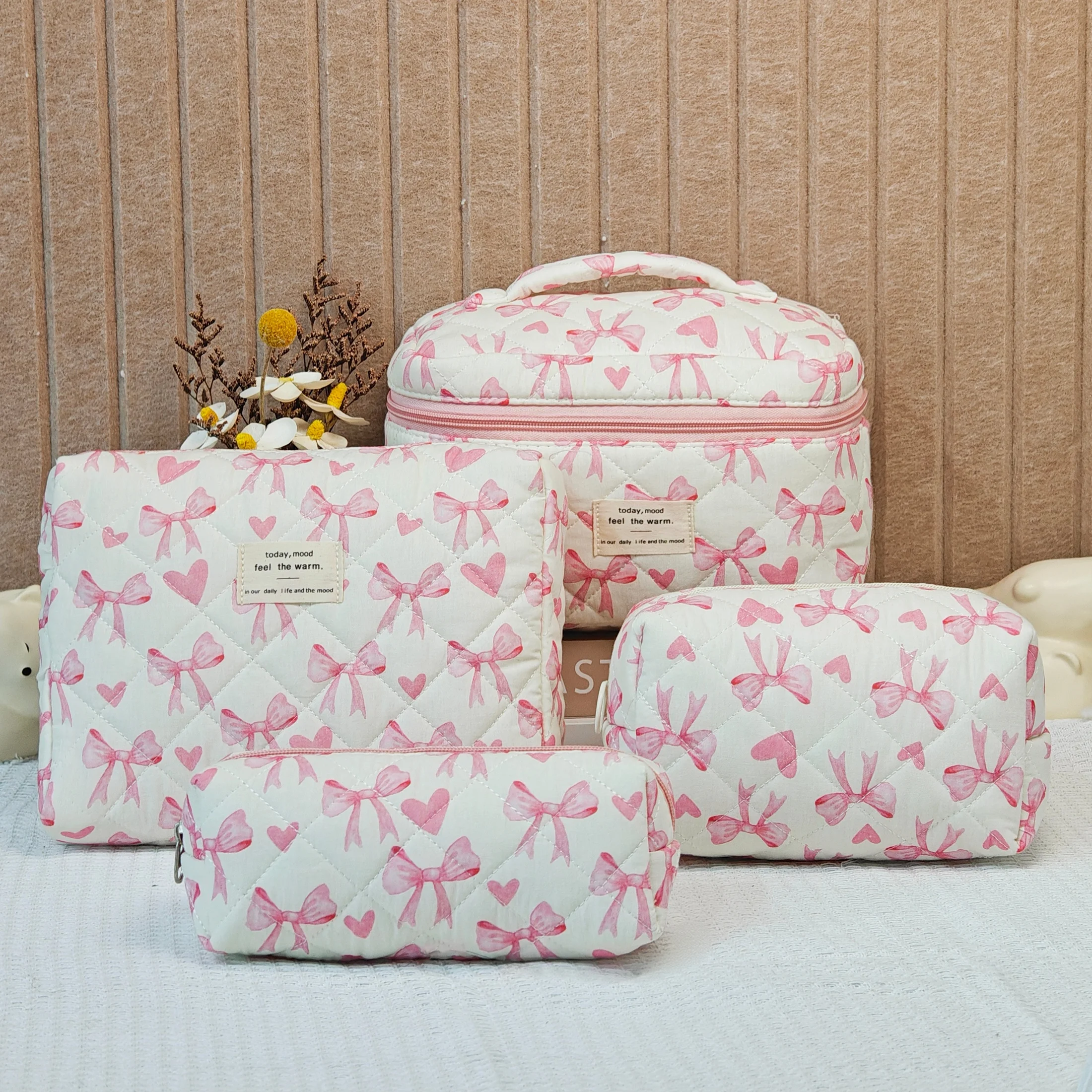 

Adorable bow lady's cosmetic bag made of cotton, tote-style, portable, suitable for women, cosmetic storage, handbag for travel,