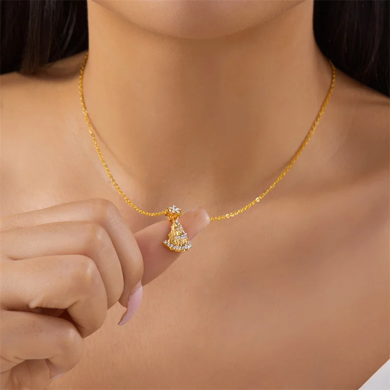 Christmas Tree Rhinestone Star Delicate Metal Pendant Necklace for Women Sparking Snowflake Festival Party Charming Jewelry Gift