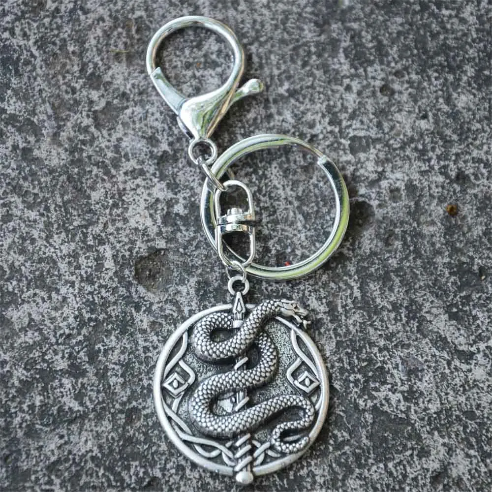 Gothic Snake Keychain For Mens Womens Bag Charms Car Souvenirs Key Ring Accessories Jewelry