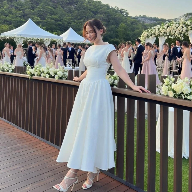 Women Circle Cut Out Back Dress Wide Shoulders and Fitted Waist Prom Dress Fluffy Hem Midi Wedding Party Dresses