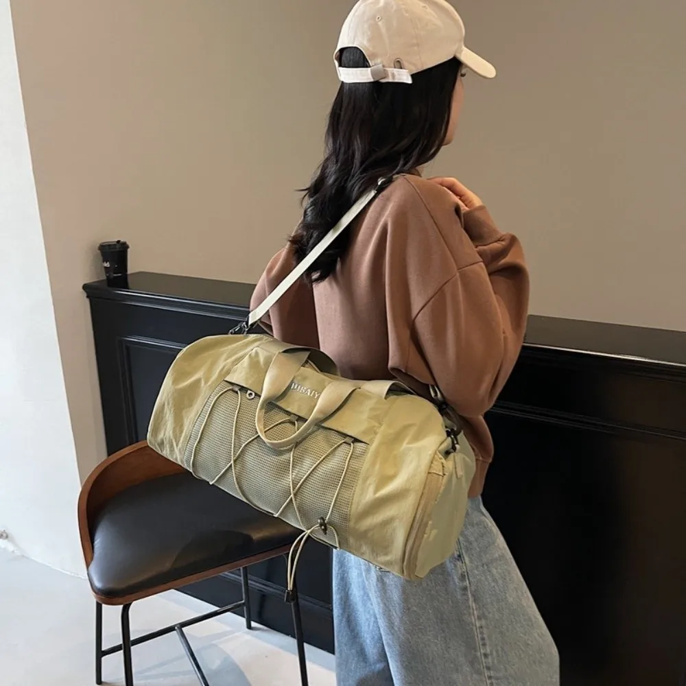 Korean Style Travel Luggage Bag Waterproof Large Capacity Sports Fitness Handbag Single Shoulder Dry and Wet Separated