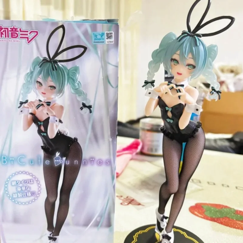 

In Stock Furyu Bicute Bunnies Hatsune Miku Rabbit Girl Kawaii Doll Genuine Action Anime Figure Model Collectible Toys Gifts