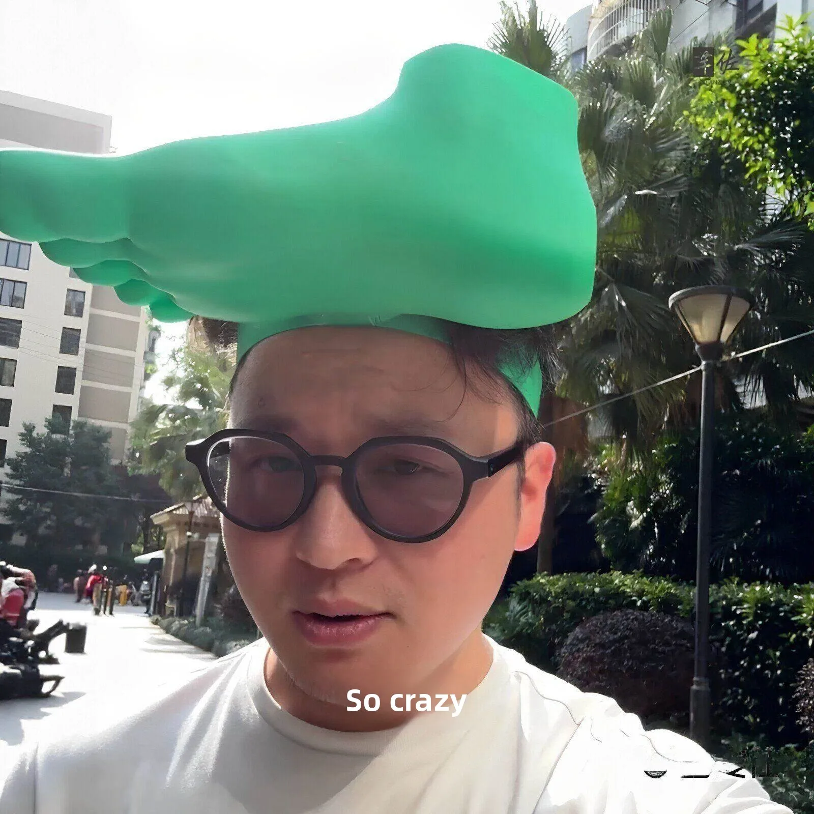 3D Printed Abstract Funny Sunscreen Hat Removable Empty Top Hat Outdoor Summer UV Protection Foot Print Hat Swimming Fitness