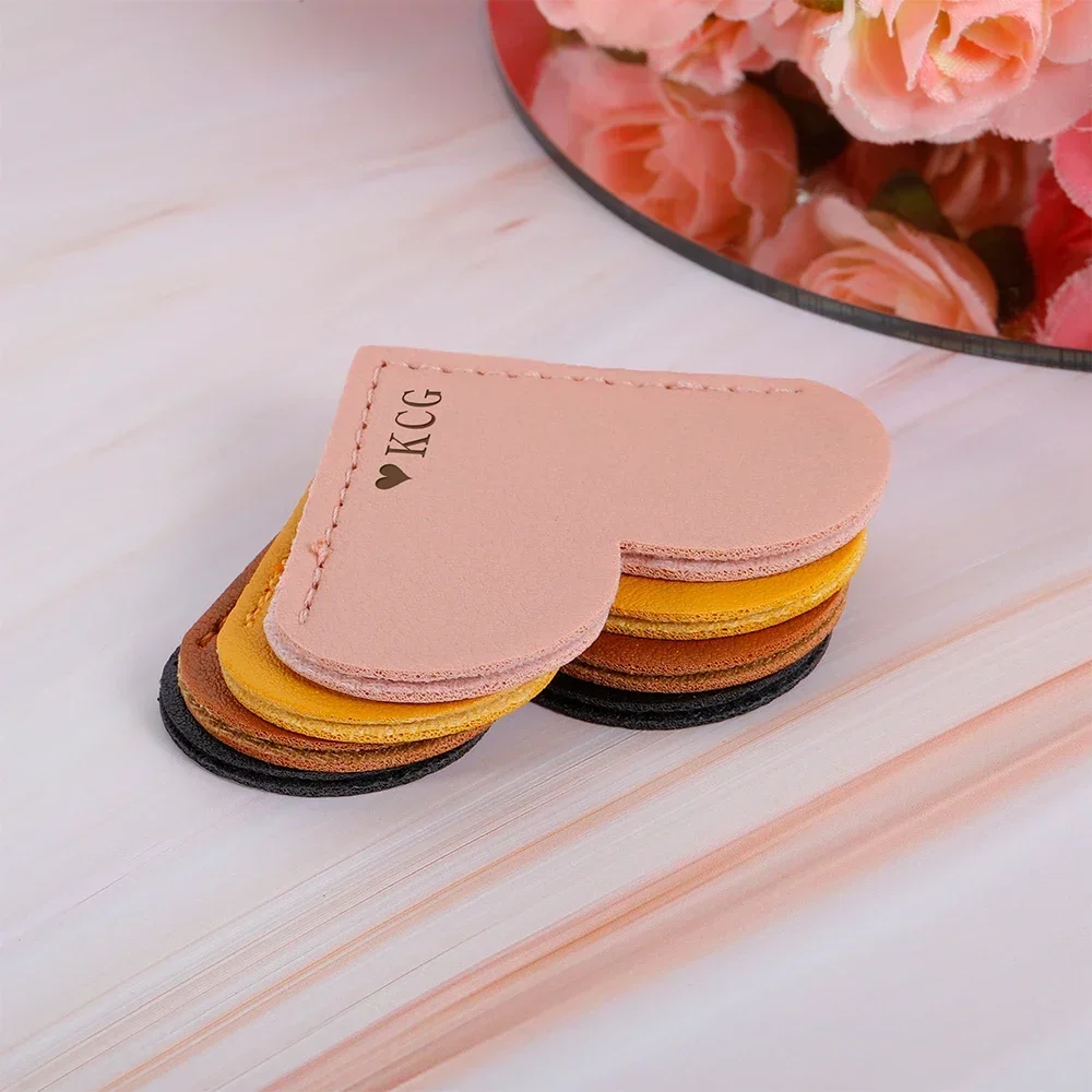 5 pcs Personalized Initials Leather Bookmark Customized Name Thanks Gift for Book Lover Teacher Girlfriend Heart Corner Bookmark