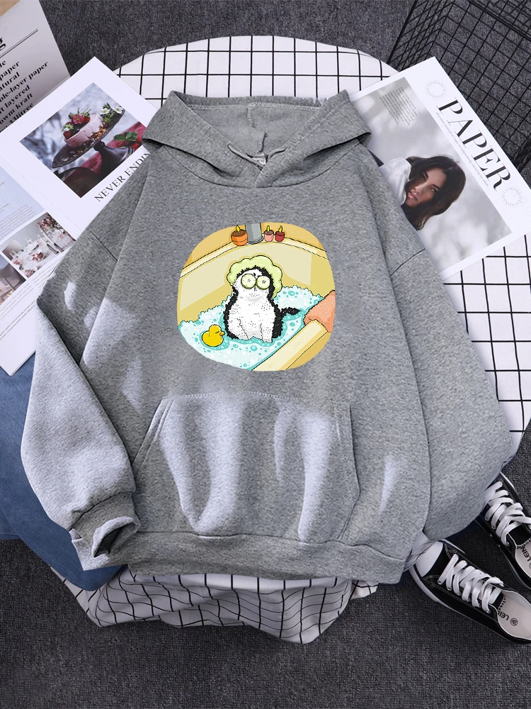 Cat Bathing with Fruit facial mask Women Hoodie Street Soft Pullovers Fashion Loose Streetwear Sports Pocket Female Sportswear