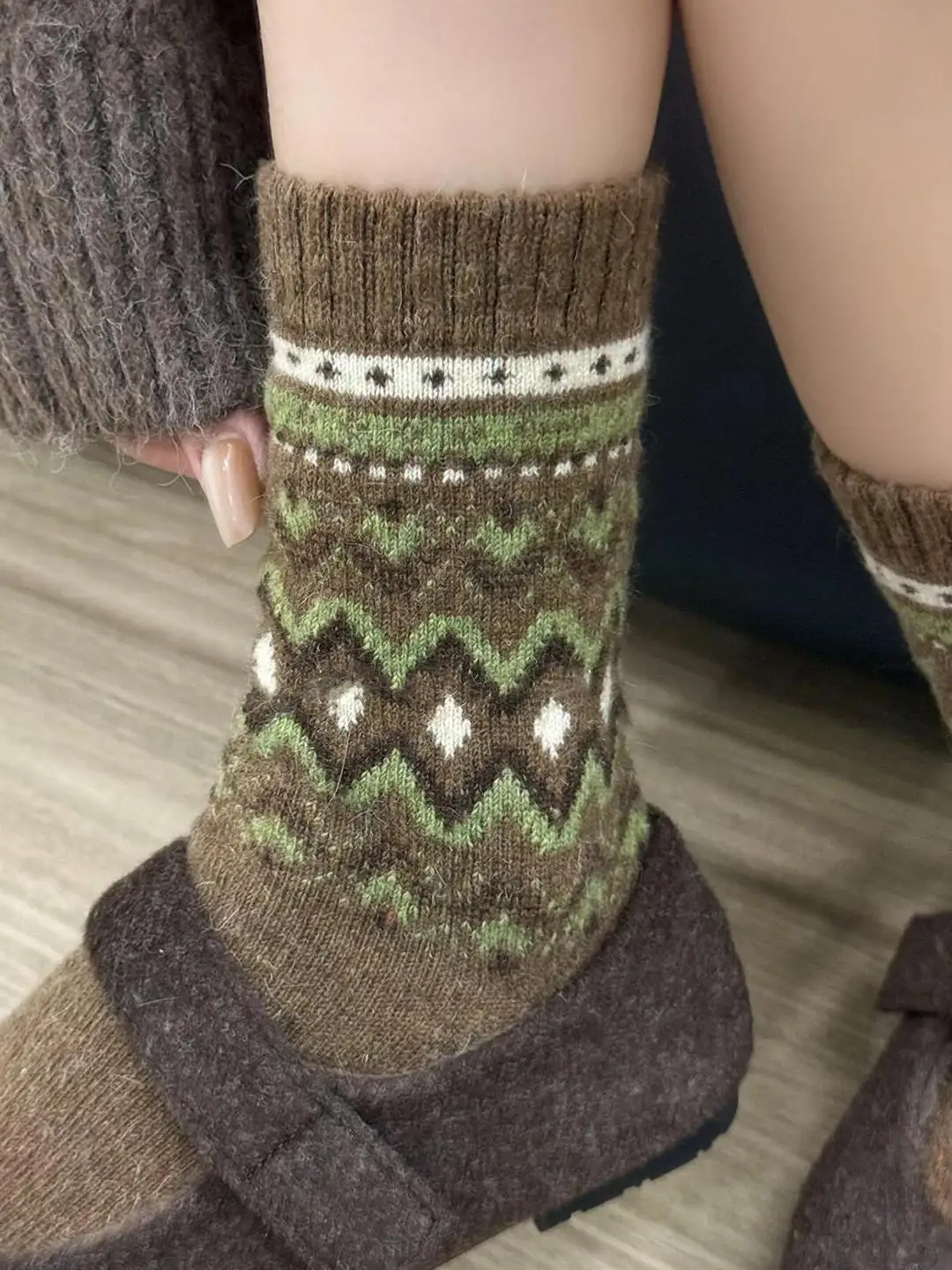 meias-de-la-grossas-para-mulheres-quentes-para-o-outono-e-inverno-estilo-retro-confortaveis-meias-de-la-island-grossas-e-quentes-para-mulheres
