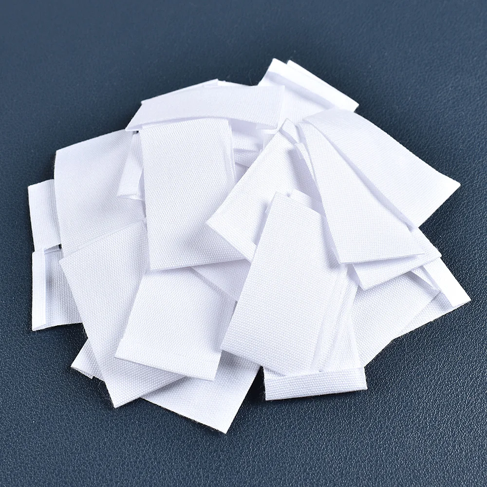 48Pcs etichette di etichette di stoffa in bianco rettangolo di colore bianco 46x26mm per etichette di abbigliamento artigianato cucito a mano