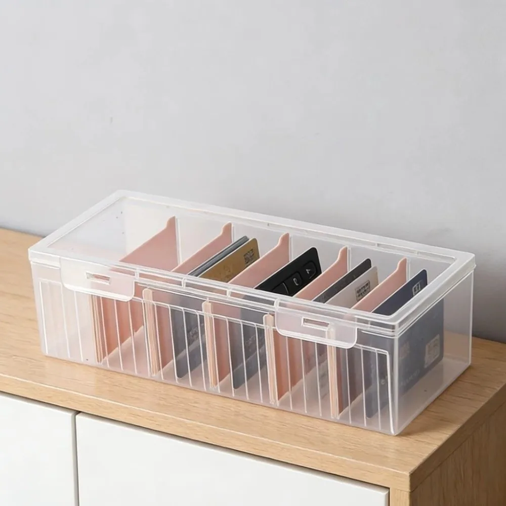 Clear Plastic Card Storage Box Compartmentalized Adjustable Dividers Card Organizer Box Dust Resistant Adjustable Divider