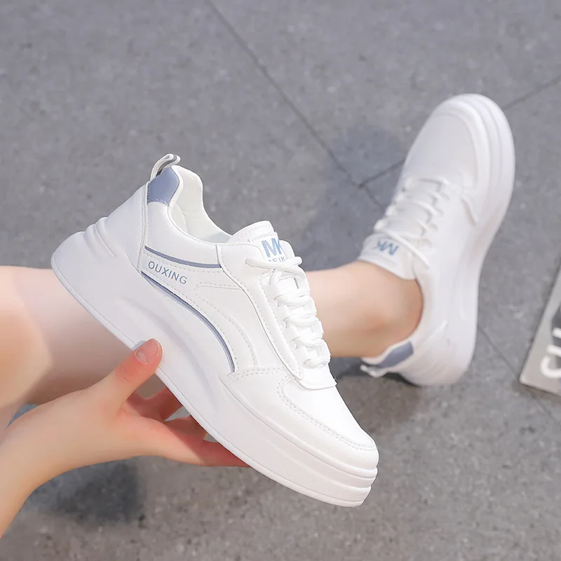 

Spring Women Thick Soled Summer Trendy Shoes Versatile Mesh Breathable Board Shoes Comfortable Walking White Shoes Tenis De Moda
