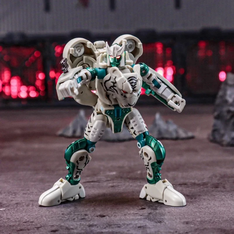 Transformed Toy BW RT-04 Strengthened Small Proportion White Tiger Action Character Robot Model Original Box Collection Gift