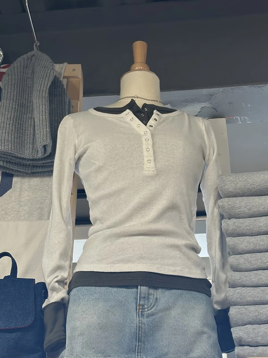 

Seven Buttons Long Sleeve Slim T-shirts Woman Autumn O-neck Cotton Basic Tee Shirts Female Solid Simple Ribbed Tshirt Tops New