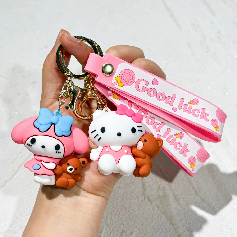 One piece cartoon keychain Bandai, Sanrio. Disney. Minions Cartoon Character Jewelry Key Pack Car Keychain Gift