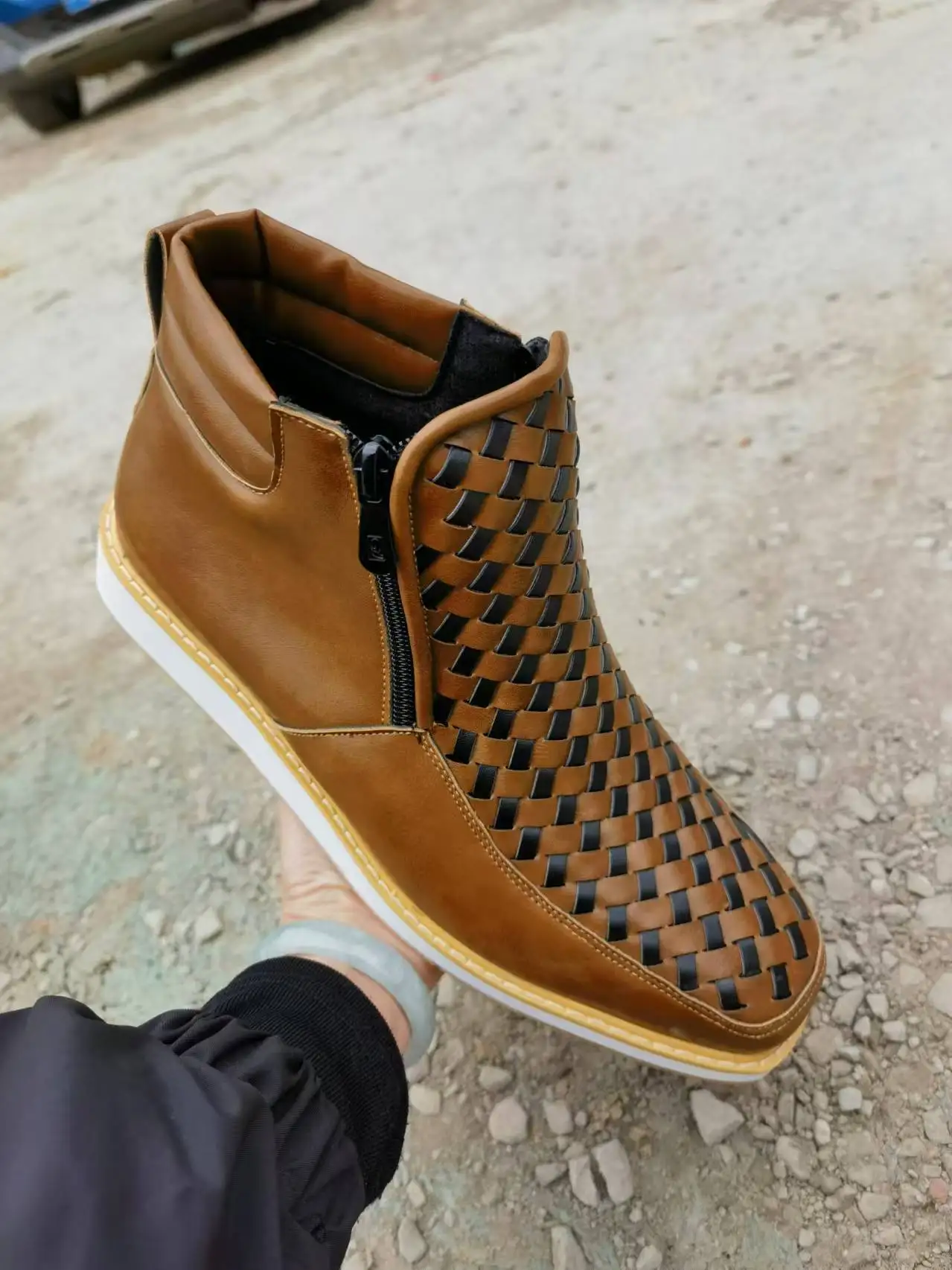 Neue Independent Station Western-Stil Handgewebte Cowboystiefel mit Seitenreißverschluss, niedrigem Schaft, aus PU-Leder, Damenschuhe mit flachem Absatz, Frühling Au... – Detail 9