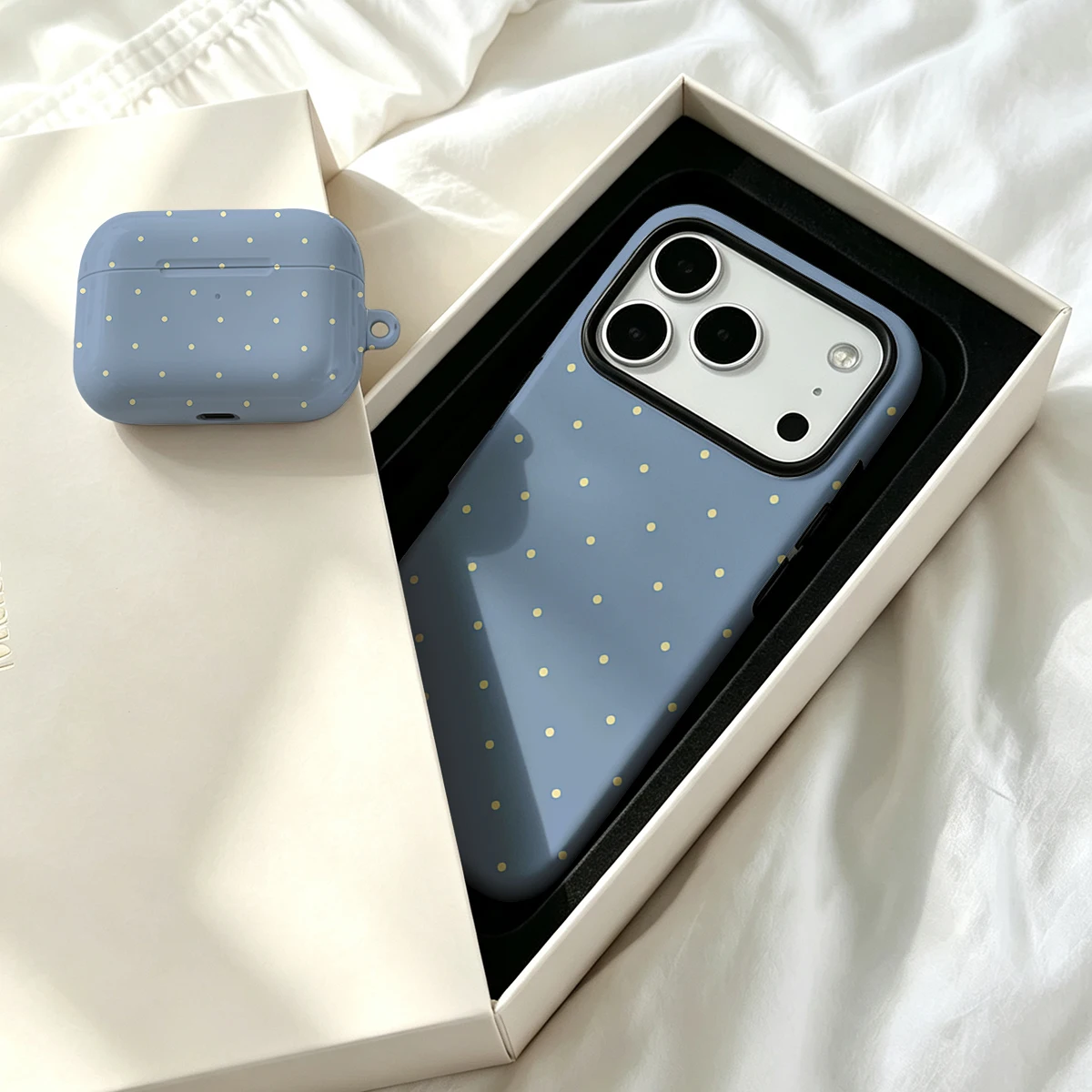 2 in 1 Yellow Dots Blue For Ma - đánh giá và giá Airpod Case Cover