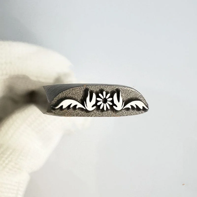 Jewelry Stamps Auspicious Pattern Jewelry Steel Stamps Gold and Silver Bracelet Engraving Dies Gold-Making Tools