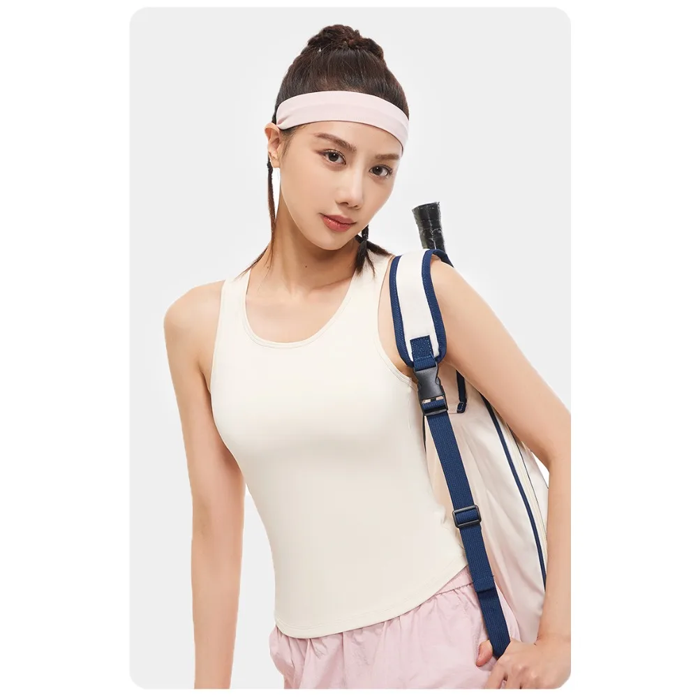 

Peach Shape One-Piece Sports Bra | Fixed Round Neck Slim Fit Workout Tank Top Anti-Peep & No-Slip Cup