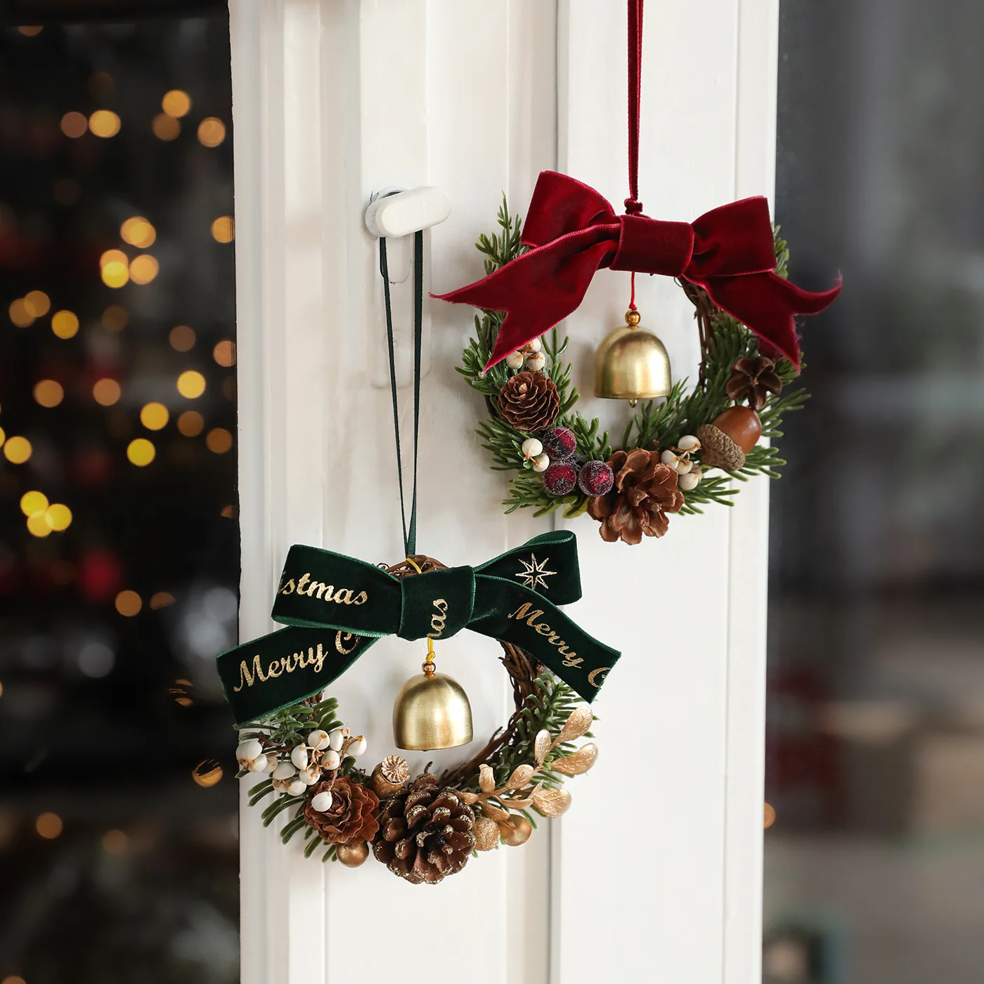 10pcs Hanging Christmas Decoration Bell Christmas Bow Bell Wreath Door Knob Hanging with Christmas Pinecone