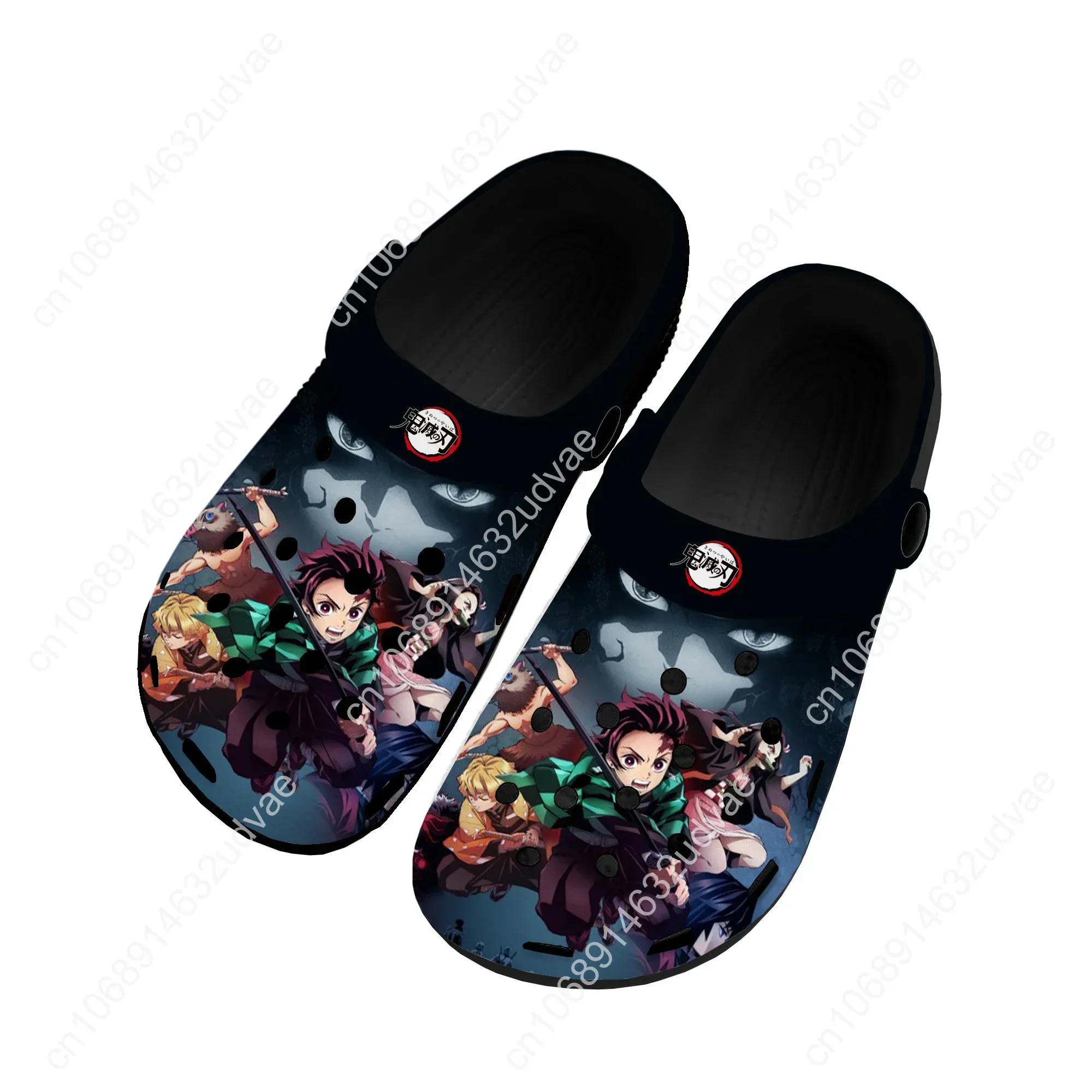 Demon Slayer Kimetsu No Yaiba zuecos de casa, zapatos de agua personalizados, Tanjirou Nezuko, zapatillas de agujero de playa de jardín para adolescentes, hombres y mujeres