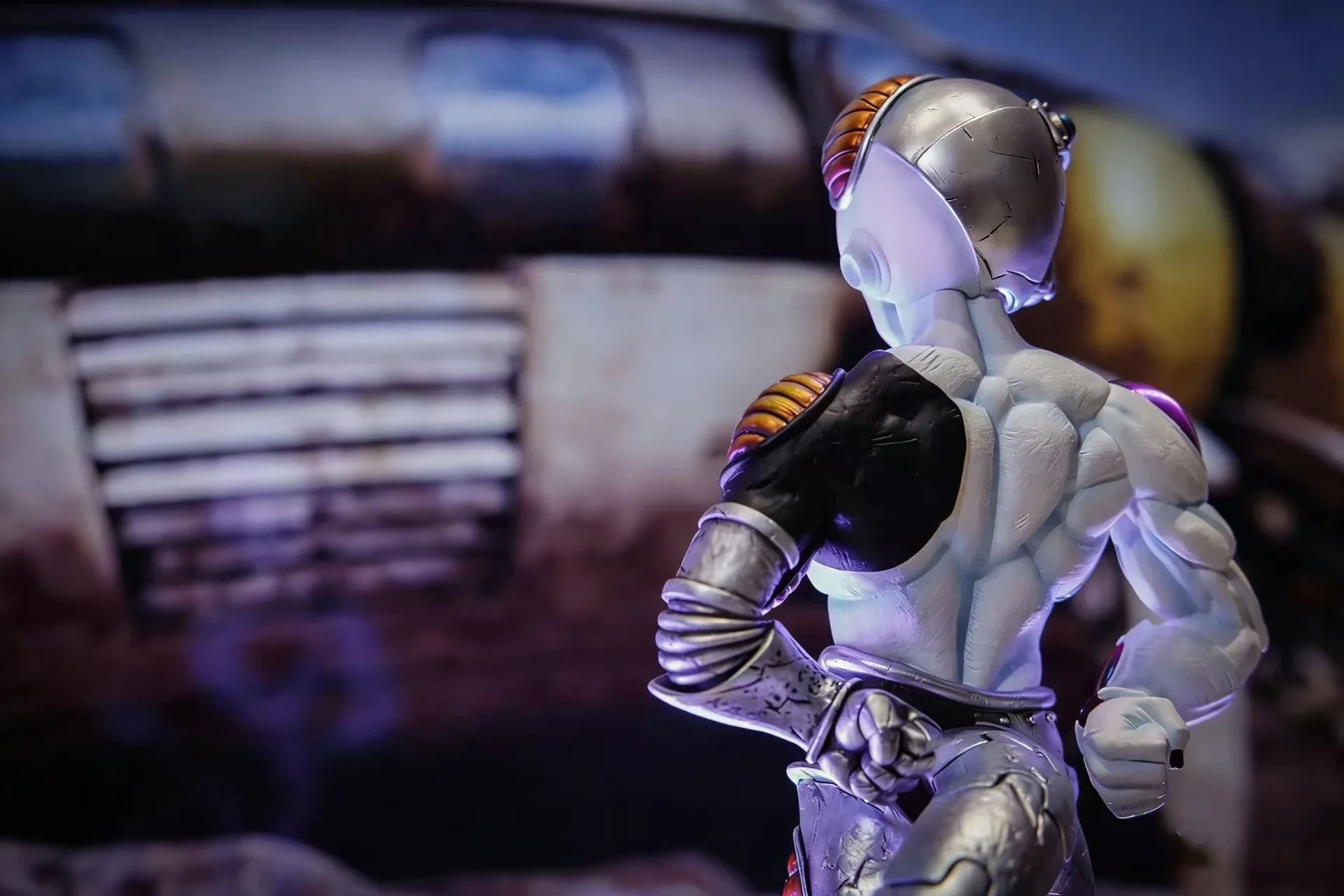 ฟิกเกอร์อนิเมะดราก้อนบอล ฟรีเซ - Model Kit Frieza บทวิจารณ์และราคา
