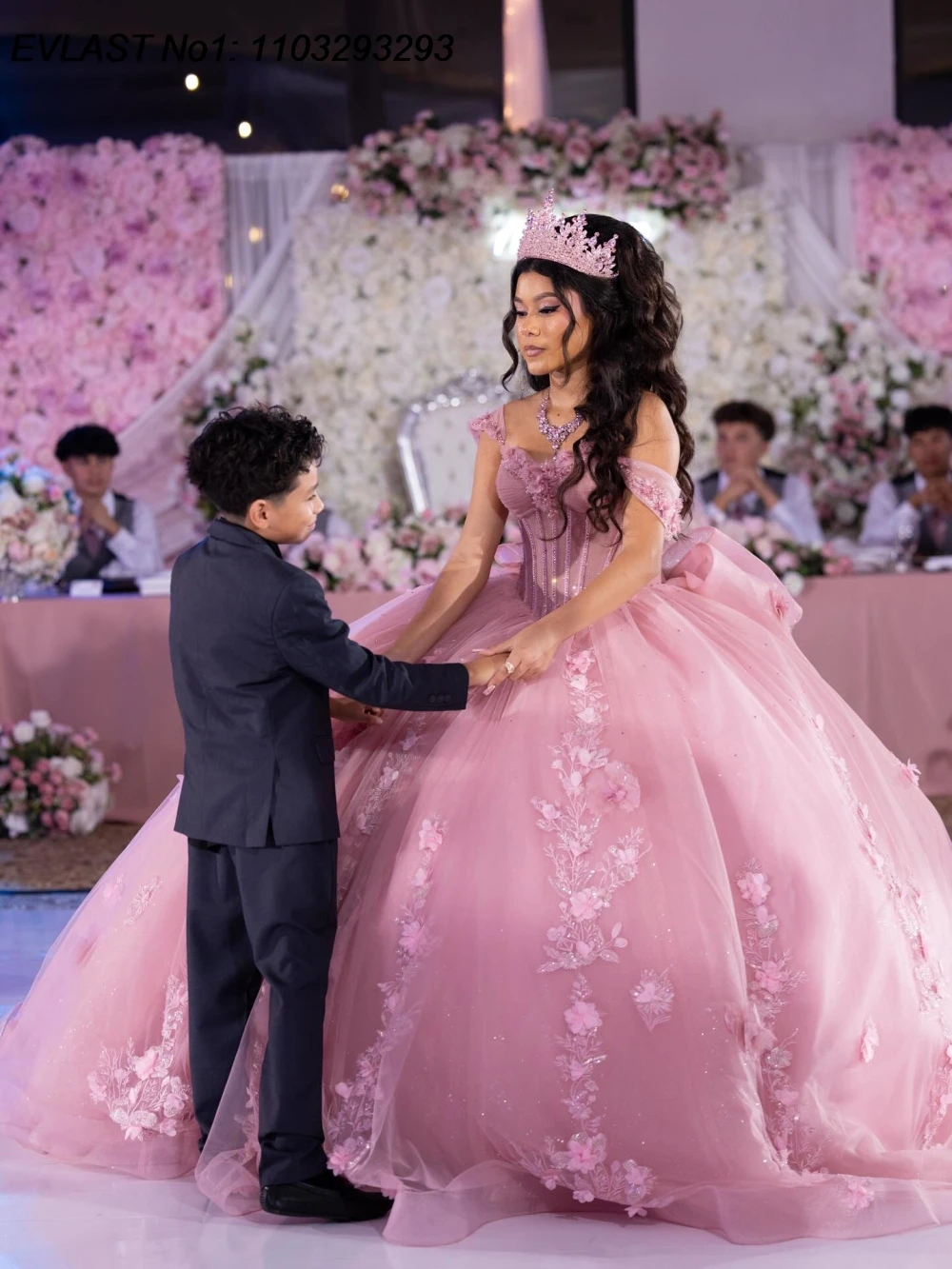 EVLAST Maßgeschneidertes glitzerndes rosa Quinceanera-Kleid, Ballkleid, Blumenapplikation, Kristallperlen, Sweet 16, Vestidos de 15 Anos E1QN822