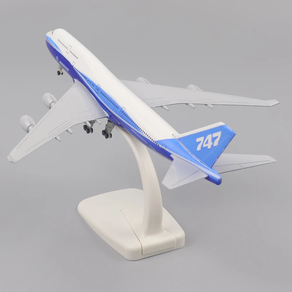 Metal Aircraft Model 20cm1:400 Original Model B747 Metal Replica Alloy Material With Landing Gear Ornament Toy Boy Birthday Gift