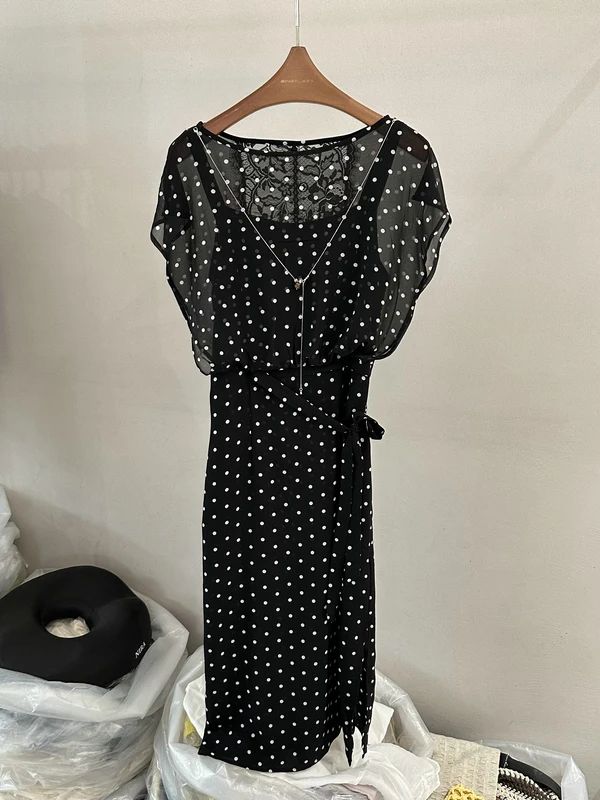 

Waist-Cinching Polka Dot Dress Women's New Summer Side-Belted High-End Feeling Dress Short Sleeve City Commute Southeast Asia...