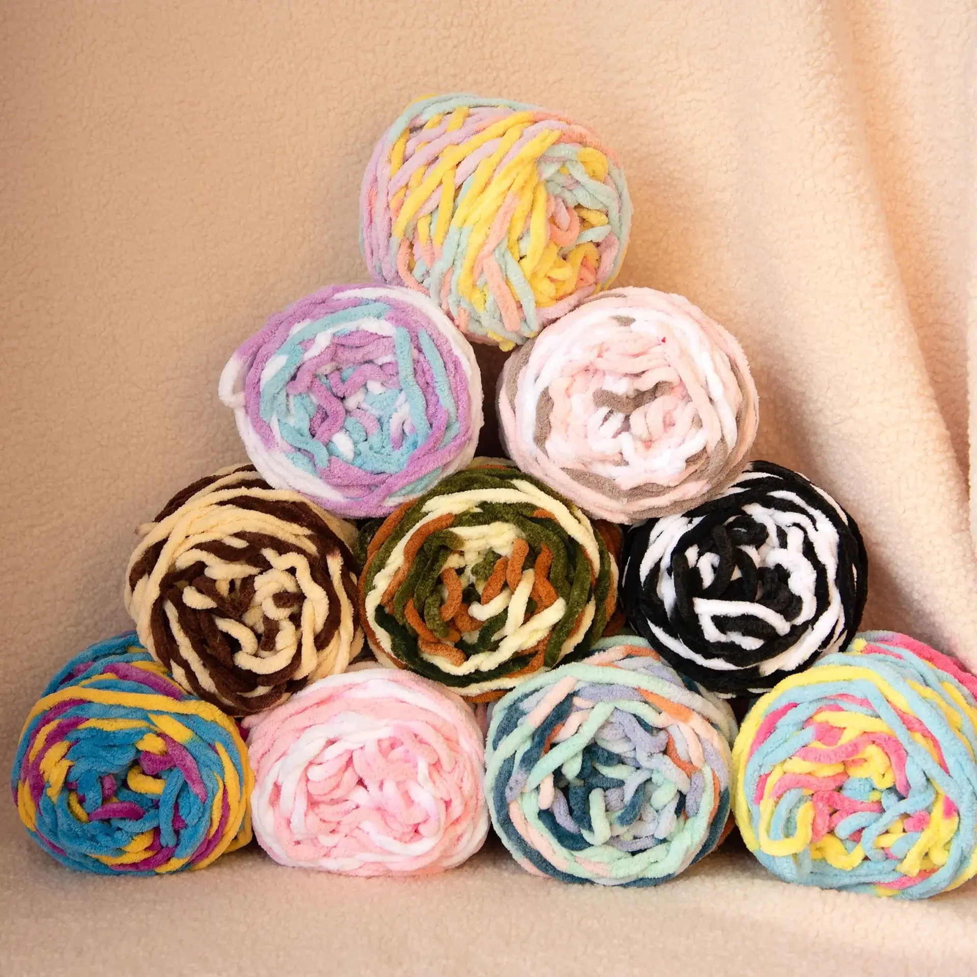 Section Dyed Ice Strip Line in Coarse Wool Thread Doll Slippers Scarf Material Package Strand Needle