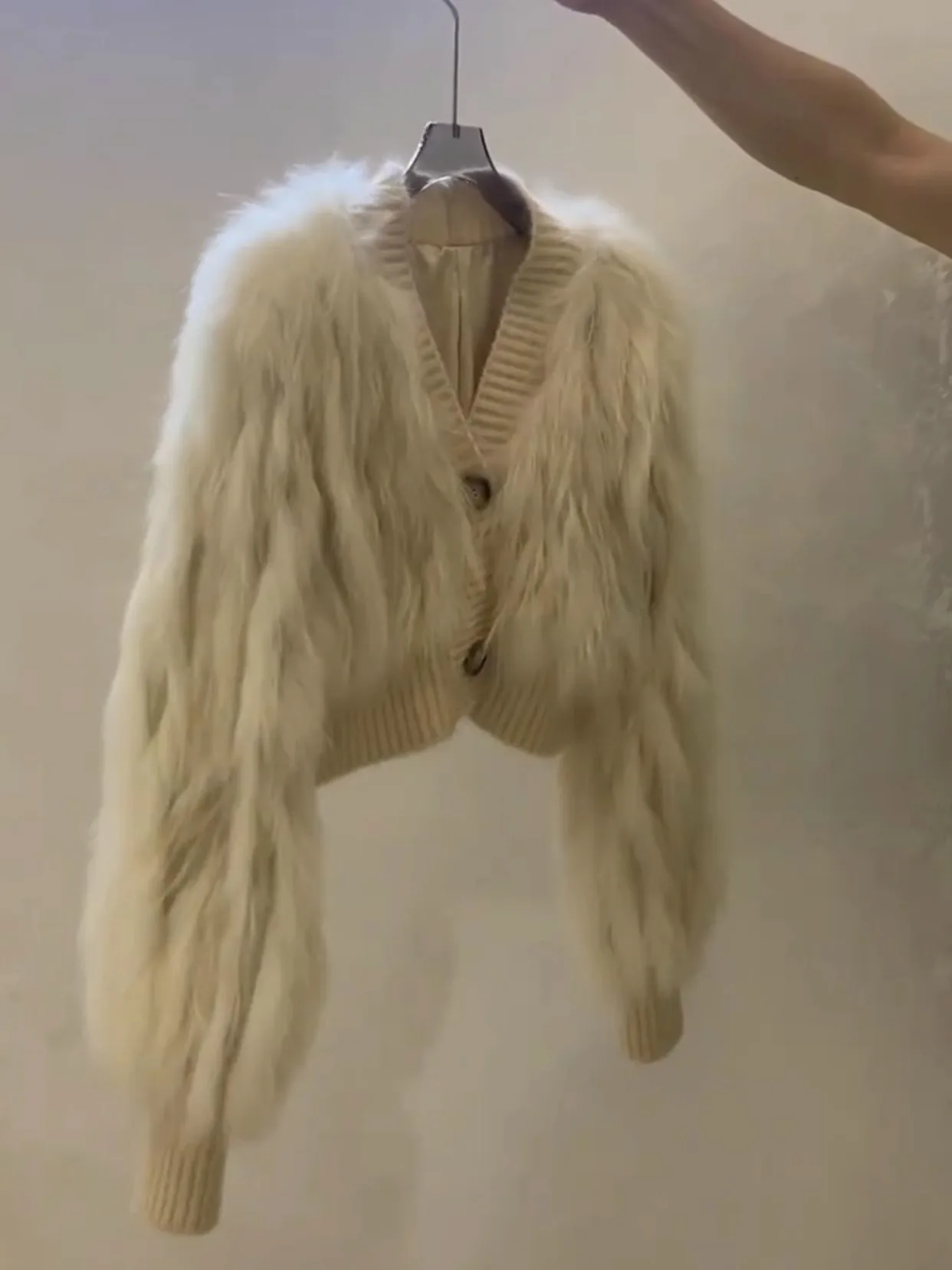 Kurtka ze sztucznego futra damska płaszcze damskie bez podszewki bez talii na scenę dla córki w stylu brytyjskim puszysta mieszanka wełny krótki top rozkloszowany żakard