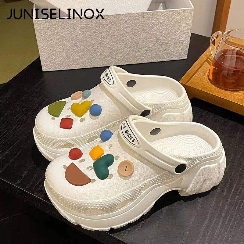 Zapatillas de suela gruesa ahuecadas para mujer, ropa exterior de verano, zapatos de playa antideslizantes, zapatillas de tacto de caca de moda