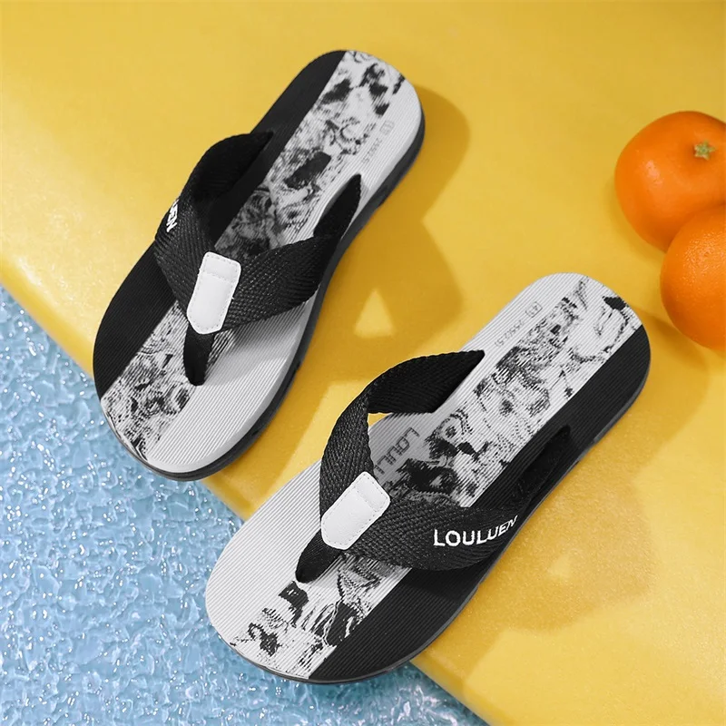 Men's Shoes Slippers Trendy Flip Flops Beach Slippers Comfortable Indoor Outdoor Slip On Shoes Home Slides Casual Wear Sandals
