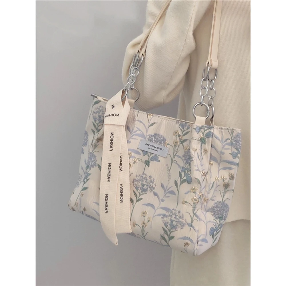 Printed Underarm Canvas Bag Tote Bag 2025 New Artistic Fashion Shoulder Bag Flower Embroidery Commuting Bag Women's Square Bag