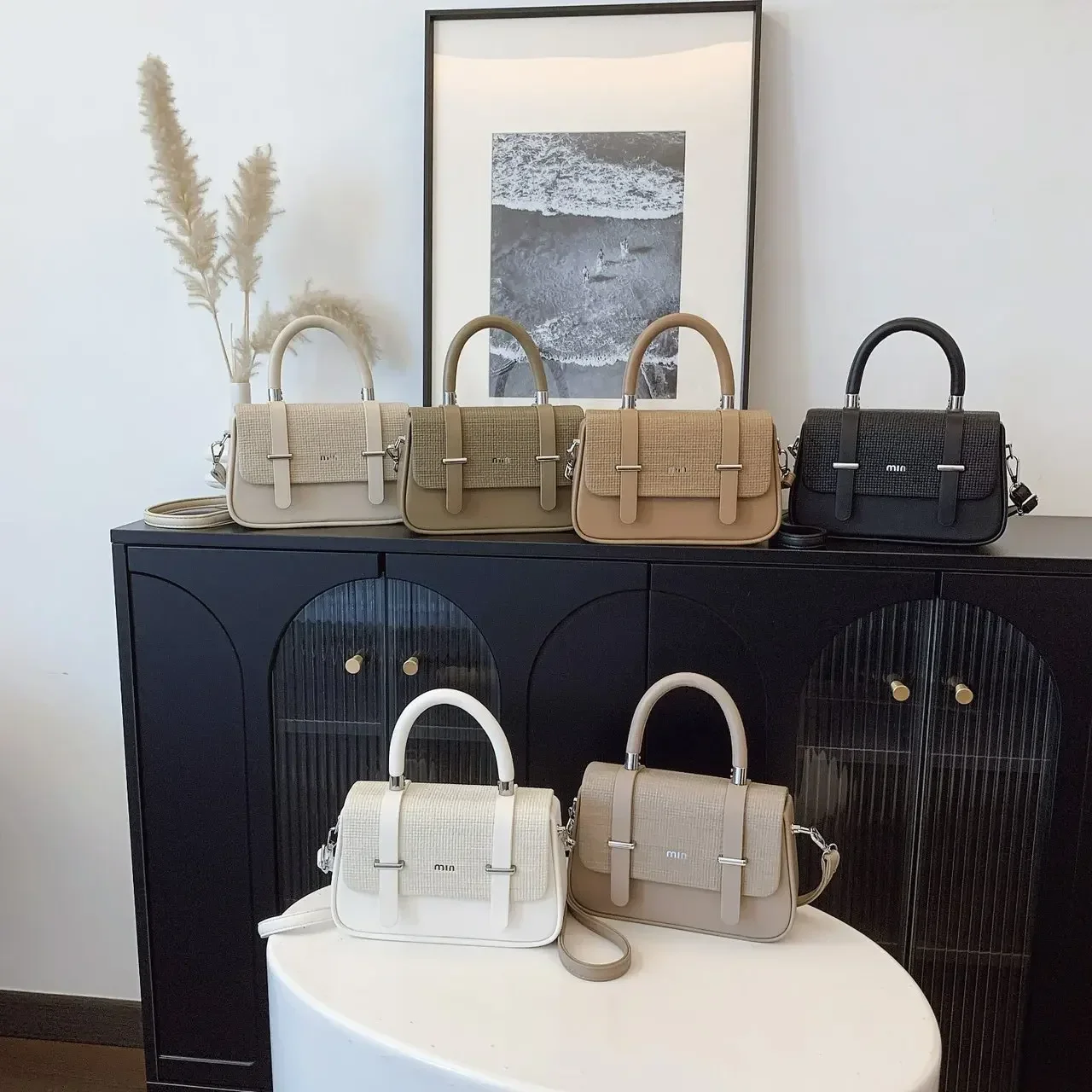 

Unique Casual Shopper Bag For Leisure Women With Crossbody Function And Minimalist Solid Color Large Capacity