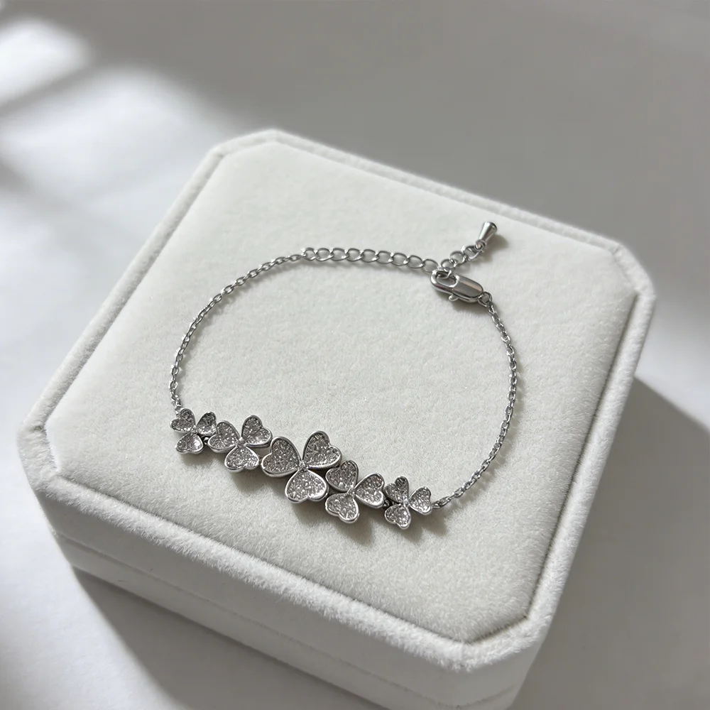 

Clover CZ Bracelet for Women – Silver Tone with Pave Cubic Zirconia – Delicate Lucky Charm Jewelry for Daily Wear