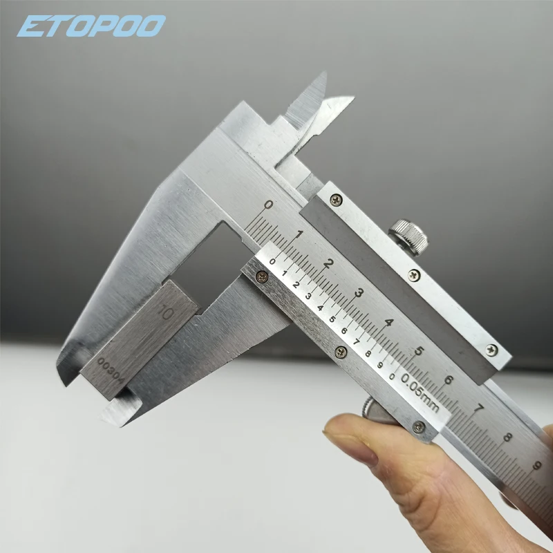 250 mm Messschieber aus Stahl, 0,05 hochpräziser Messschieber mit Außendurchmesser, obere und untere Krallen mit Kunststoffbox