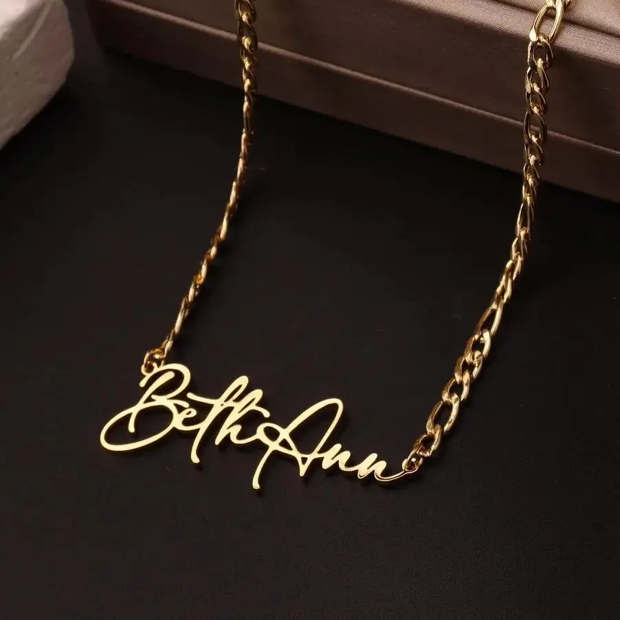 

Custom Name Necklace For Women with Figaro Chain Gold Nameplate Necklace Best Friend Christmas Gift Choker 2023