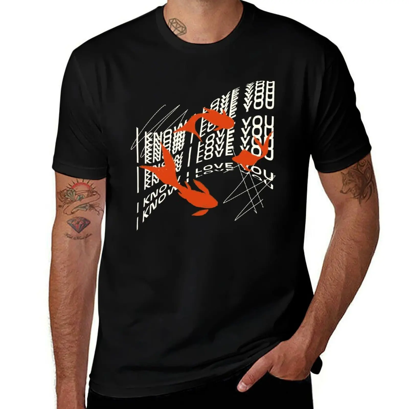 T-shirt à manches courtes pour entraînement et performance, avec inscription « I know I love you fish »