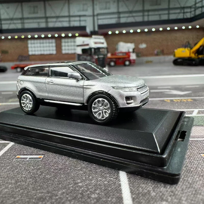 

Diecast 1:76 Scale Land Rover Evoque Car Simulation Alloy Car Model Static Display Collectible Toy Gift Ornament Souvenir