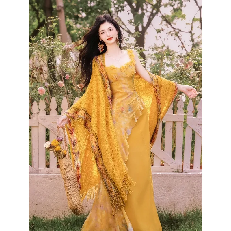 

Sicilian Lemon Vacation Gauze Yellow Dress Set Ethereal Long Dress Shawl Elegant Ladylike Style High-end Fashion and Personality