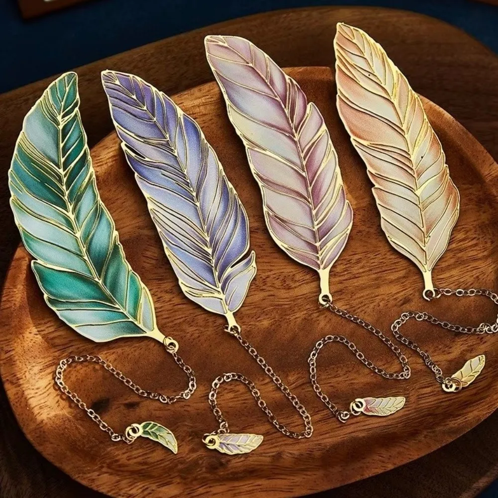 Metal Leaf Feather Metal Bookmark Gradient Color Gilded Vein Feather Vintage Bookmark Mini Pendant Retro Feather Retro Bookmark