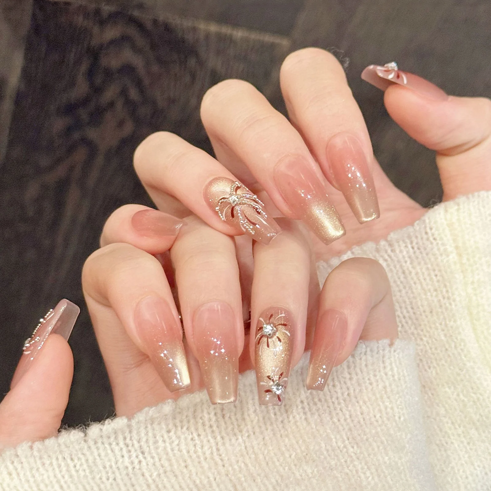 10pcs Handmade New Year Press on Nails  Flash Cat's Eye Fake Nails with Firework Rhinestone Decor Wearable Ins Sweet False Nails