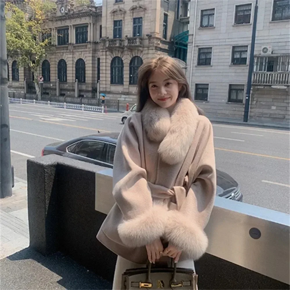 

Lace Up Wool Coat Women Thick 2025 Fashion Kroean Warm Fox Fur Collar Woolen Coat with Belt Winter Solid Long Ladies Outwear