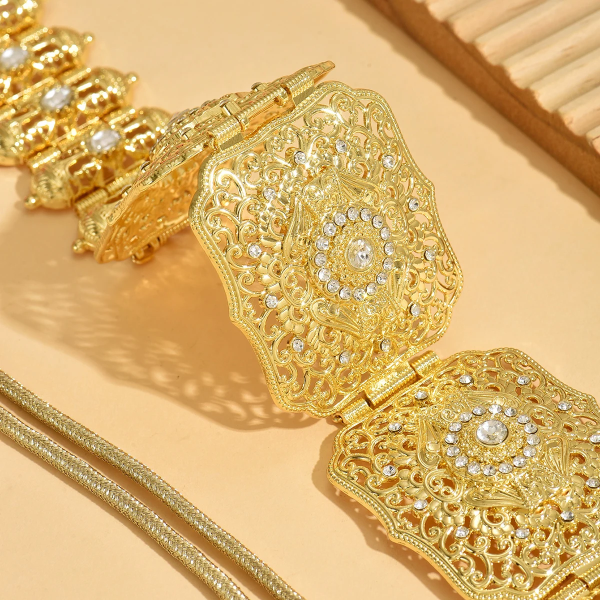 مجوهرات حزام العروس على الطراز المغربي، حبل، سلسلة، معدن مطلي بالذهب، نمط مجوف، حزام أداء فستان الزفاف العتيق