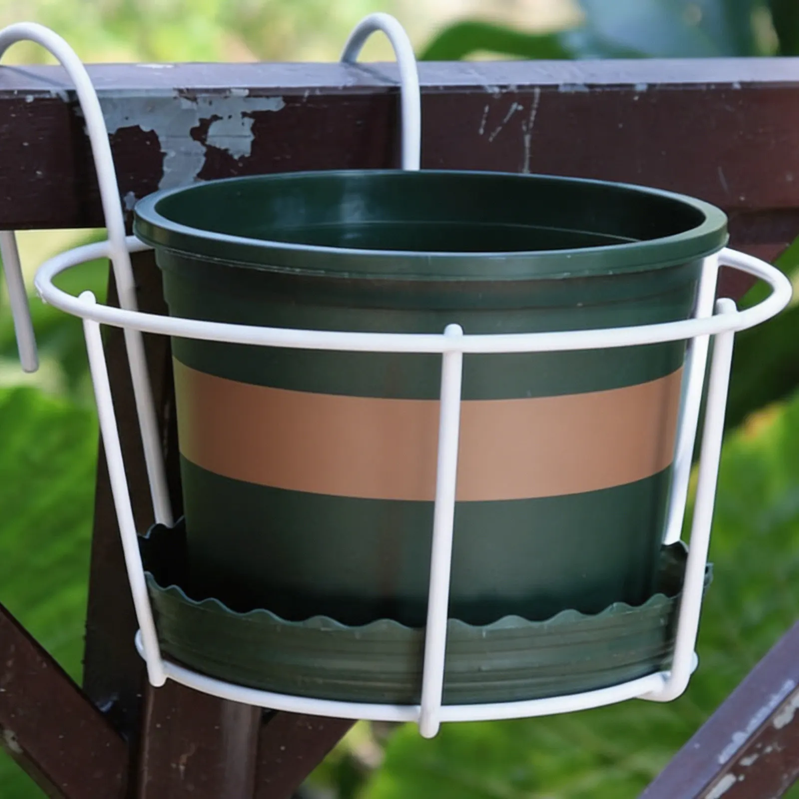 

1Pcs Iron Art Hanging Planter Shelf White Metal Flowerpot Holder Wall Mounted Round Hanger for Garden Balcony Tabletop